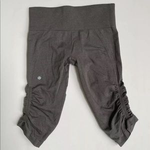 Lululemon In The Flow Crop || Leggings Sz 8